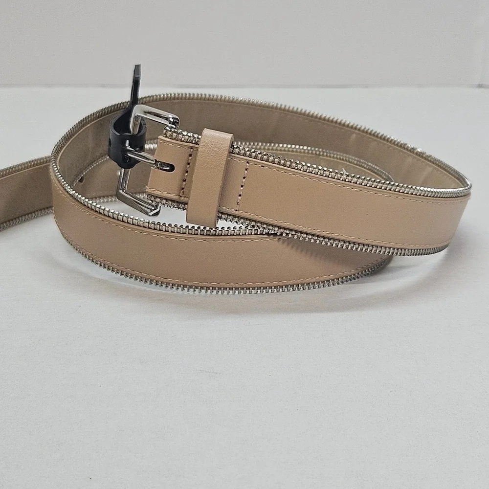 Tan Beige Full‎ Zipper Detail Belt Women's Size L Fashion Accessory